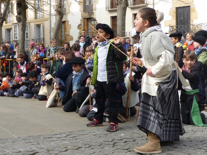 Urdelarderorekin hasi dira Inauteriak Eskoriatzan - 39