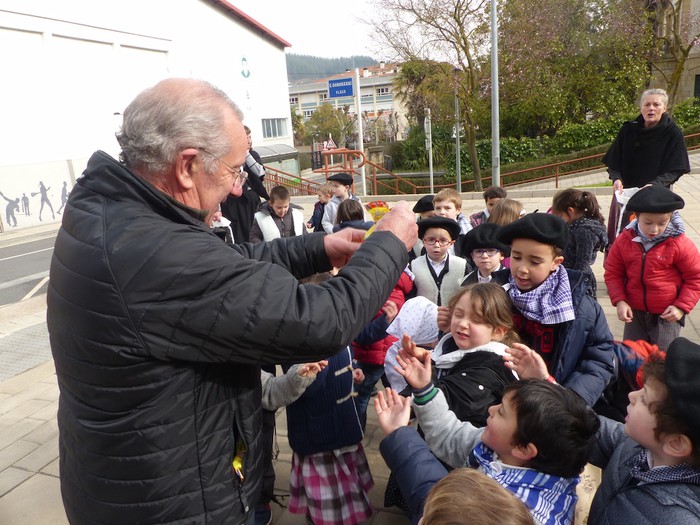 Urdelarderorekin hasi dira Inauteriak Eskoriatzan - 24