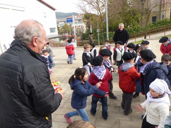 Urdelarderorekin hasi dira Inauteriak Eskoriatzan - 23