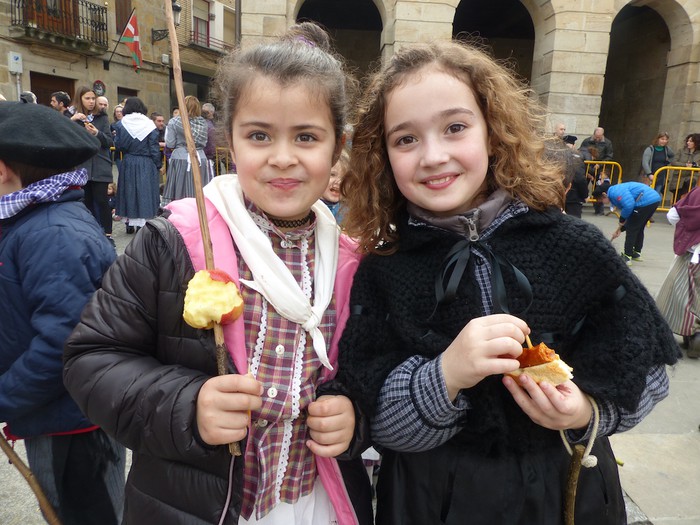 Urdelarderorekin hasi dira Inauteriak Eskoriatzan - 53