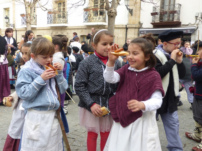 Urdelarderorekin hasi dira Inauteriak Eskoriatzan - 49