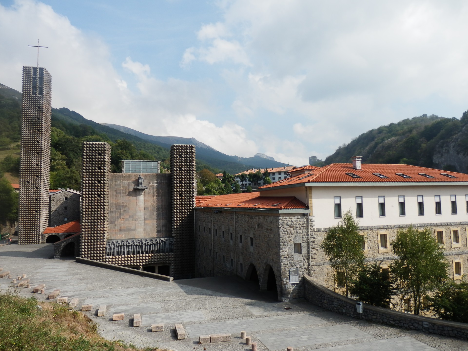 Hamar talde, iaz baino bat gehiago, izango dira aurten Arantzazun Elkarrekin Bila proiektuaren eskutik