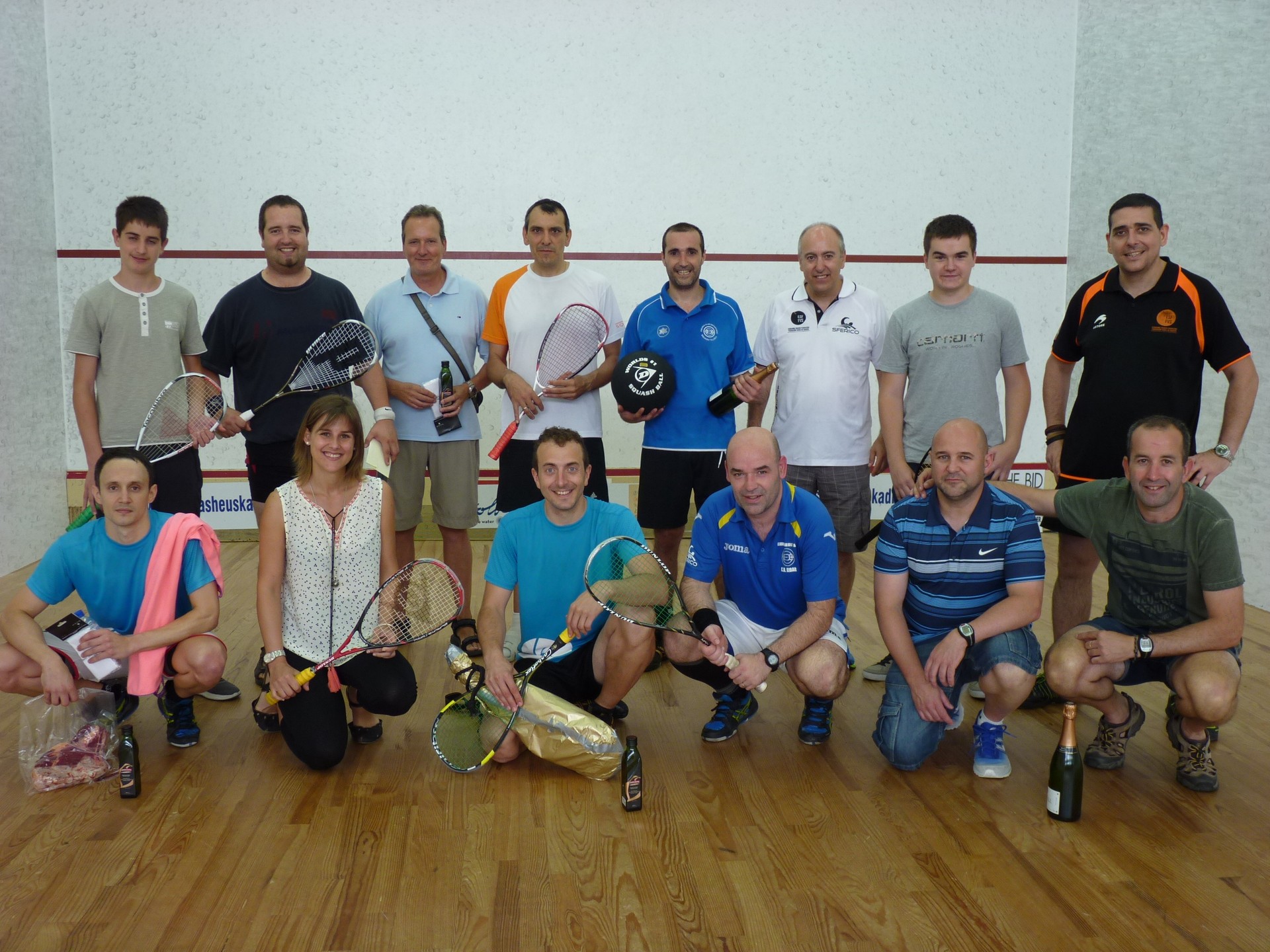 Harriet Arenatza eskoriatzarra da Debagoieneko squash txapelduna