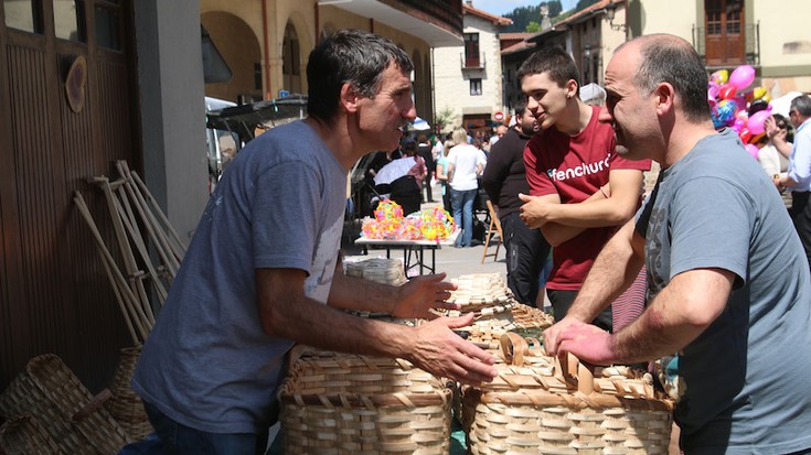 Ganadu feria eta barazki azoka baserritarren eguna ospatzeko zapatuan