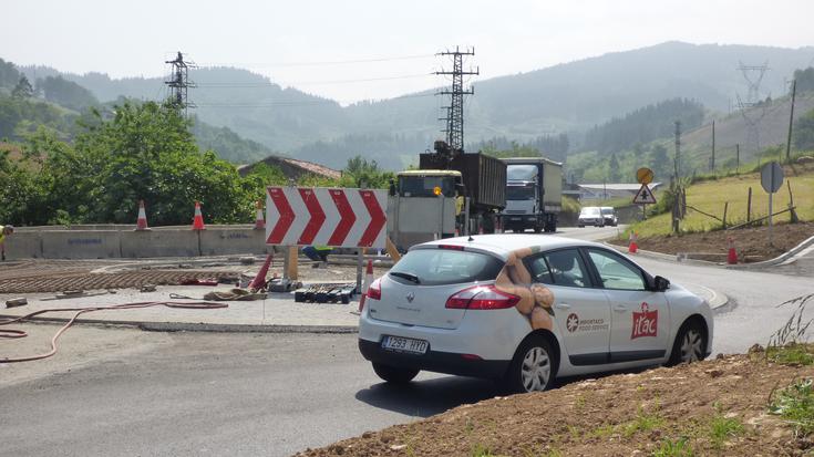 Uztailean bukatuko dituzte Zupide biribilguneko lanak