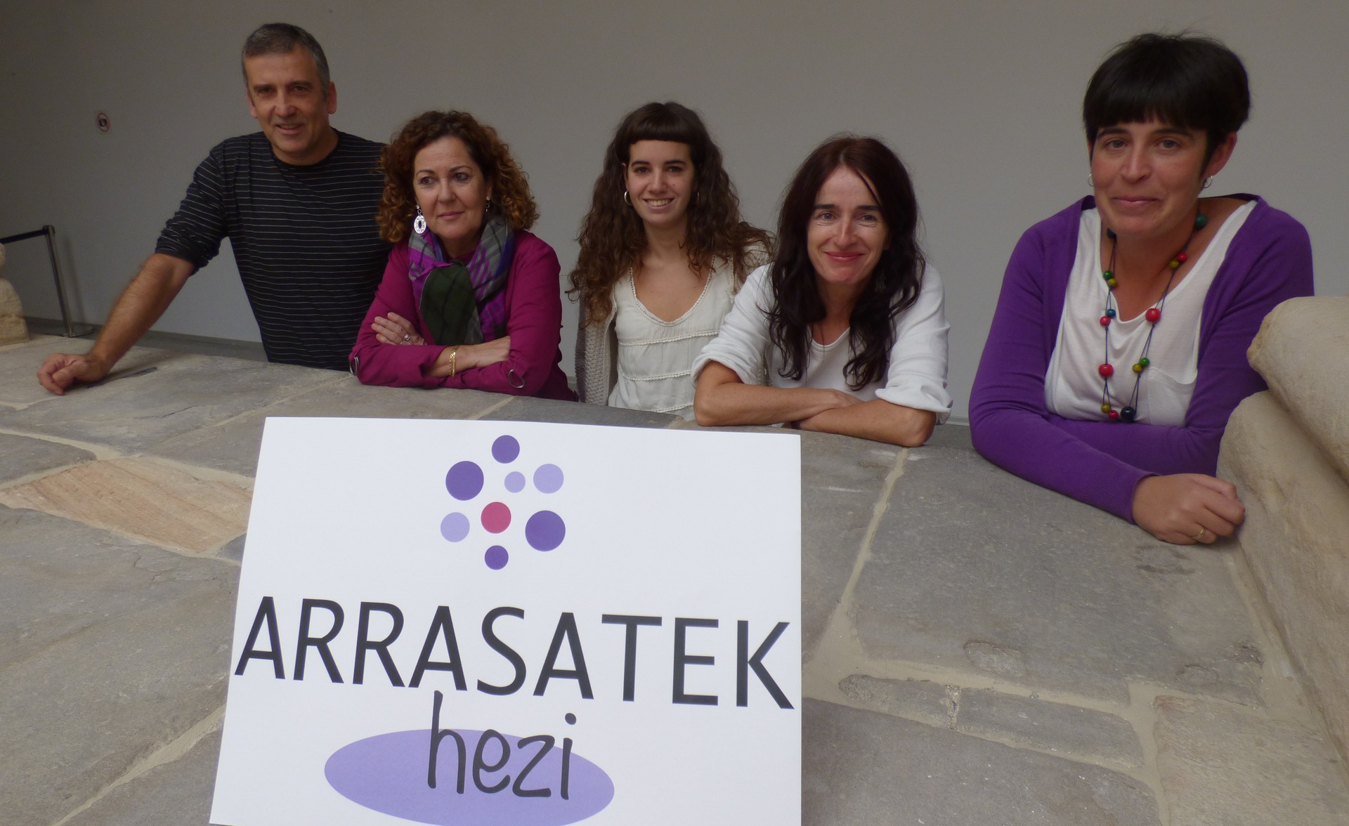 Arrasatek Hezi ekimena, herria ikuspegi hezitzaile batetik hobetzera