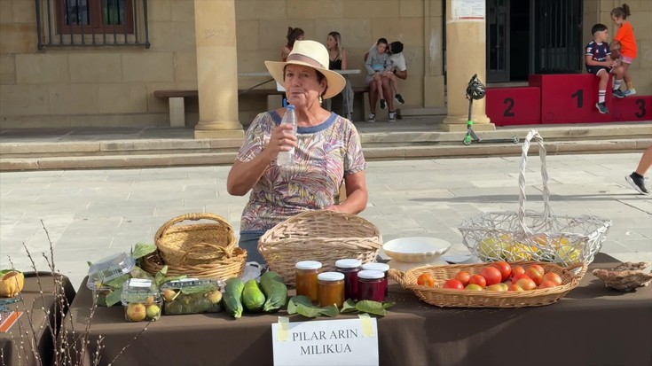 Herri giroa, kirola eta gastronomia batu dira Elgetako Sagardo Egunean