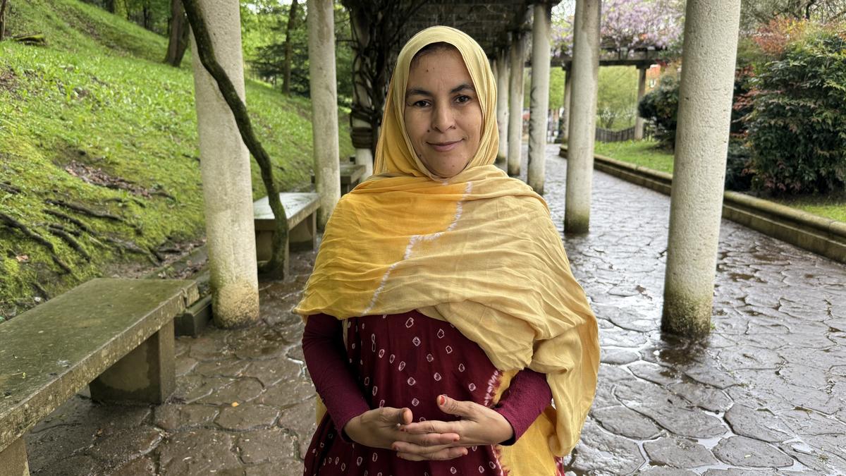 Souad Salah Ghala: "Sahararra sentitzen naiz, baina adopzioz euskalduna naiz; harro nago"