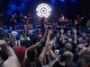 Fermin Muguruzak aseta utzi ditu Arrasaten elkartutako zaleak