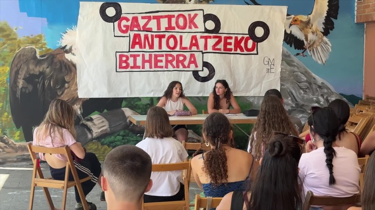 Aramaioarrak anfitrioi izan dira Gazte Mugakideen Egunaren bigarren aldian