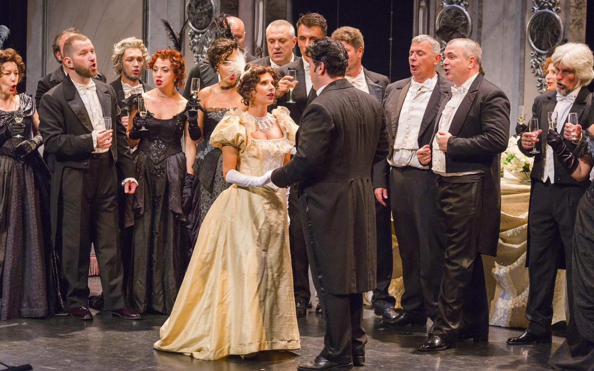 'La Traviata' opera izango da azaroaren 2an Amaia antzokian