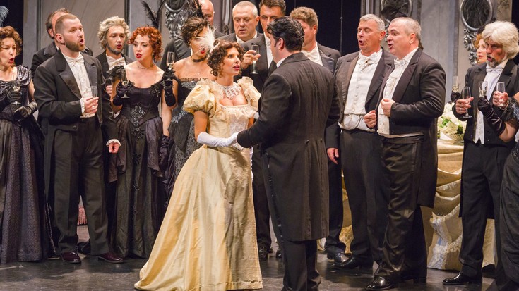 'La Traviata' opera izango da azaroaren 2an Amaia antzokian