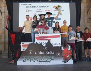 Ibai Angulo eta Ainara Uribarri irabazle Aloñako Igoeran