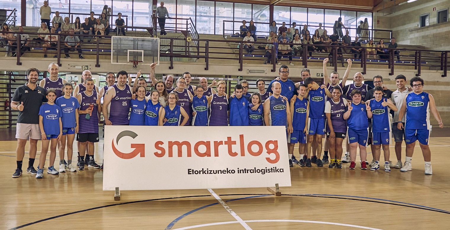 Ikusgarritasuna ematera dator torneo inklusiboa