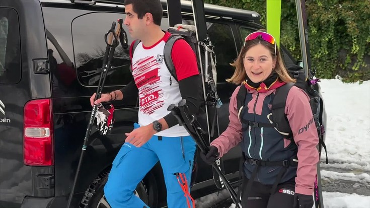 Neguko lehen elurteaz gozatzera igo dira asko Arantzazura