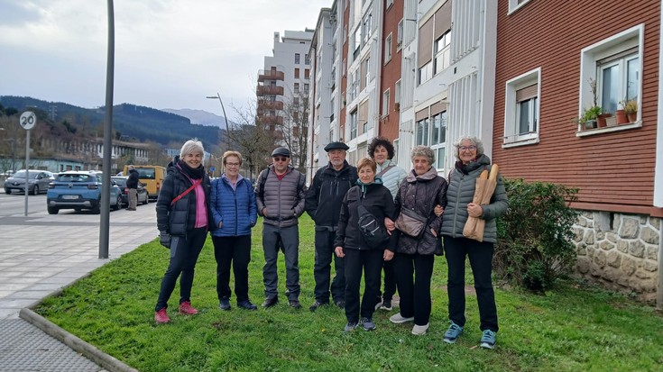 "Ederto" ibili dira beste behin Aramaioko Lagunkoiakoak