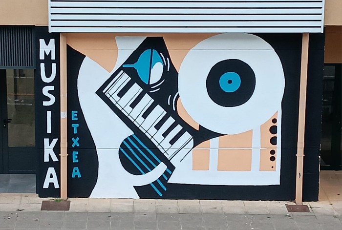 Musika-etxeak horma-irudi berria du