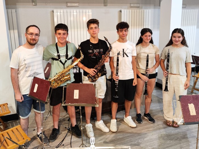 Bergarako bandaren kontzertua ekainaren 29an, sei musikariren debutarekin