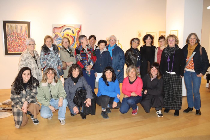 Bergarako emakume artisten erakusketa