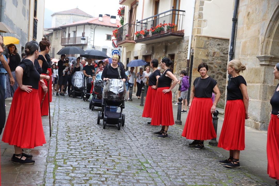 San Martin jaietako kartel lehiaketa antolatu du Aramaioko Udalak