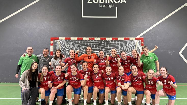 Liderraren gainetik pasatu da Aloña Mendi (25-18)