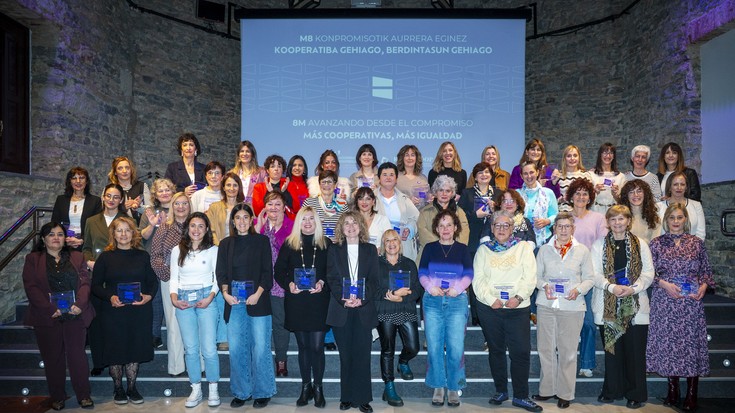 Kooperatibetan berdintasunaren alde egindako lana aitortu dute