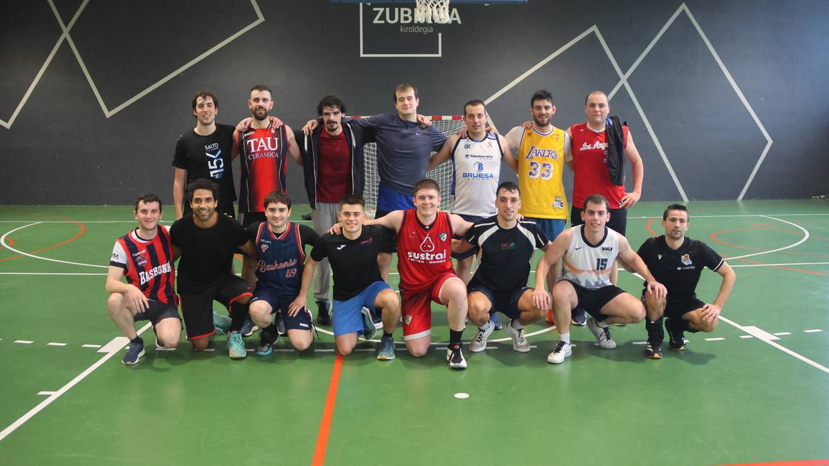 Hangover taldeak irabazi du Gabonetako saskibaloi txapelketa