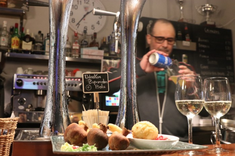 Domekan erabakiko dute pintxo lehiaketako txapela nork merezi duen
