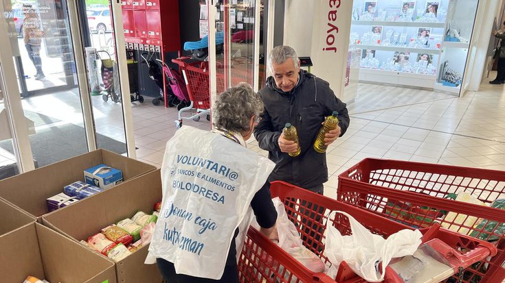 Neguari begira, Elikagai Bankuaren apalak betetzea erronka