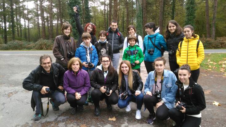 "Espero baino jende gehiagok" hartu du parte lehenengo fotografia irteeran