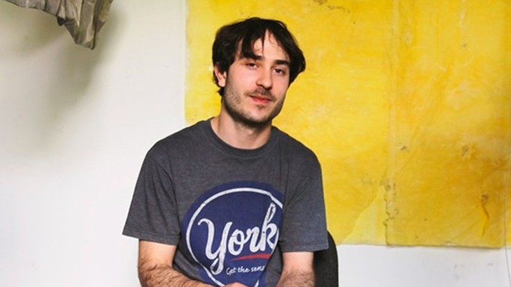 Mikel Escobales: "Artista-sare ona dago Euskal Herrian, eta horrek asko laguntzen du lan egiterakoan"