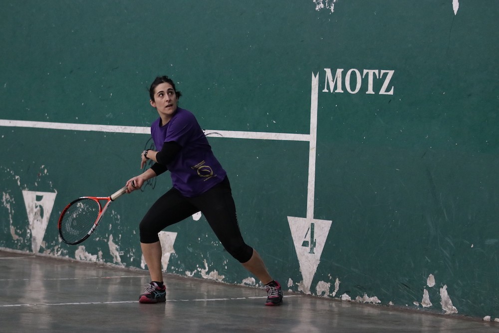 Hamabi bikotek jardungo dute frontenis txapelketan
