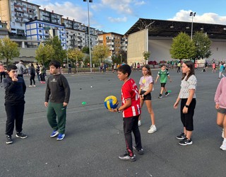 Boleibol eta kirol egokituko topaketa larunbat honetan!