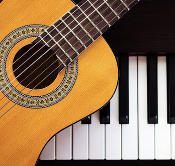 Ikasturte hasiera musika gelan
