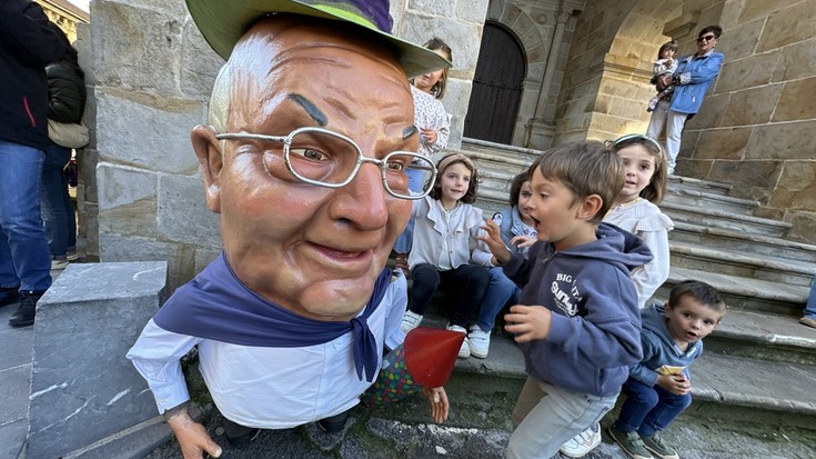 Erraldoiek eta buruhandiek ikusmina piztu dute