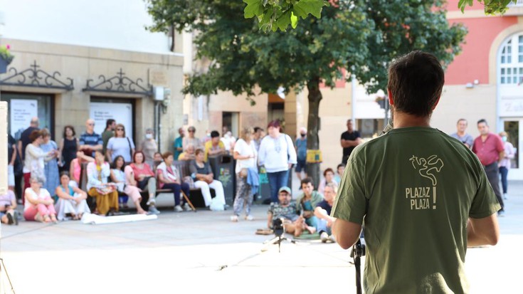 'Hitza Plazaz Plaza' ekimena Arrasatera heldu da