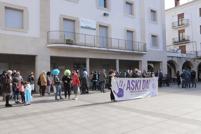 Sestaoko hilketa matxista salatu dute, Aretxabaletan, besteak beste