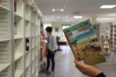 Biblioteka berriz zabaldu aurretik, maileguan hartutako liburuak itzultzeko deia