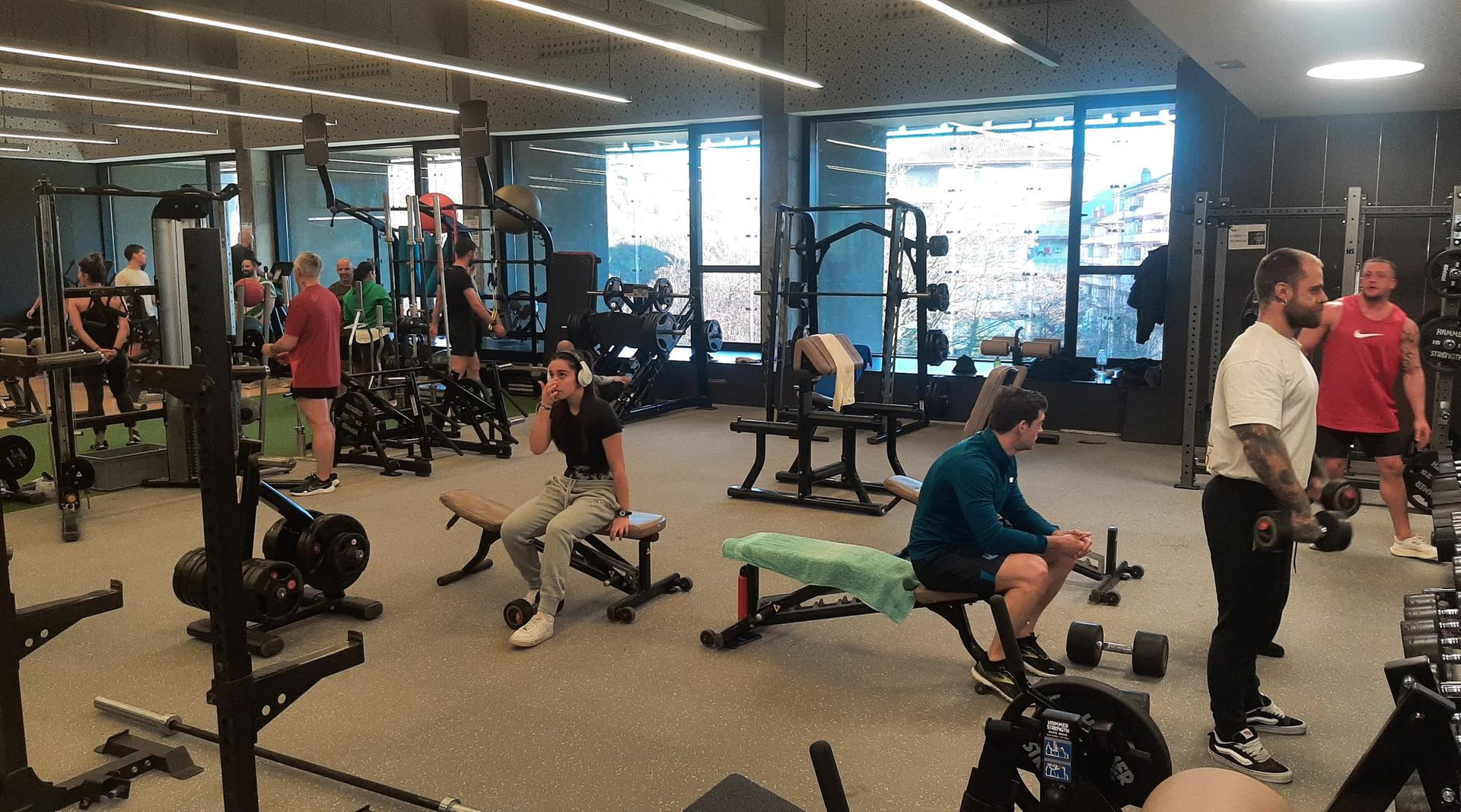 Fitness munduan barneratzeko saioa antolatu dute Ibarra kiroldegian