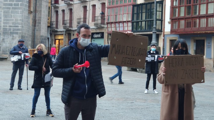 Arrasateko ostalariek manifestazioa deitu dute zapaturako