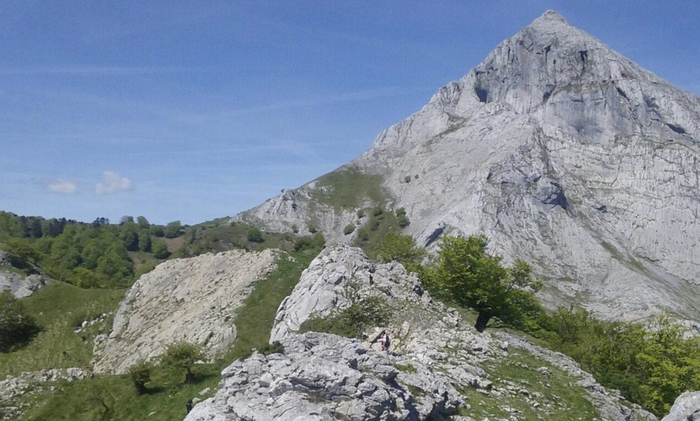 Andastorako mendi irteera eta babajana antolatu  ditu Kantsatzekek hilaren 26rako