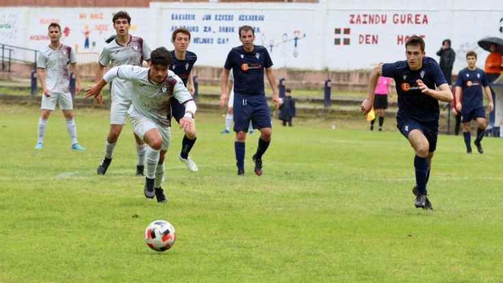 Ondo landutako puntua eskuratu du Bergarak Eibar indartsuaren aurka (1-1)