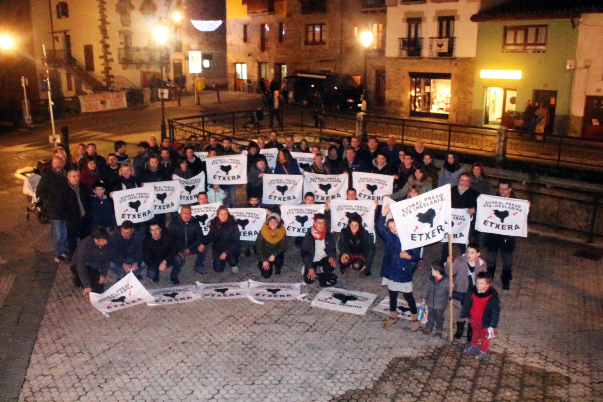 Bilboko manifestaziora joateko autobus txartelak salgai daude 