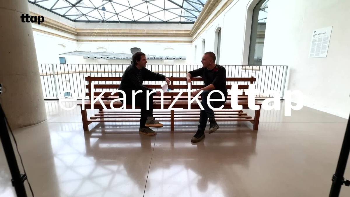 Oier Guillan: "Bufoiak bere burua jartzen du erdigunean"