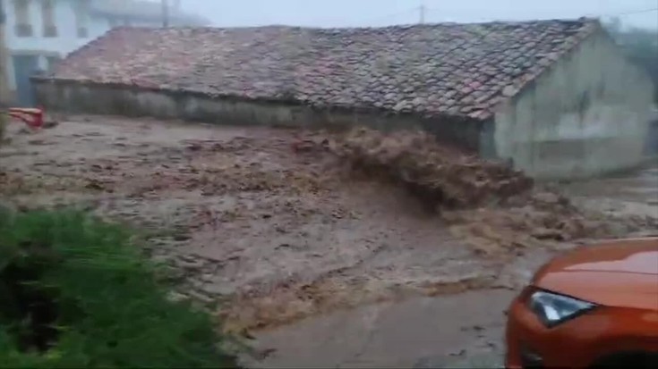 Mikel Etxebeste: "Tsunami bat izan da mendian behera etorri dena"