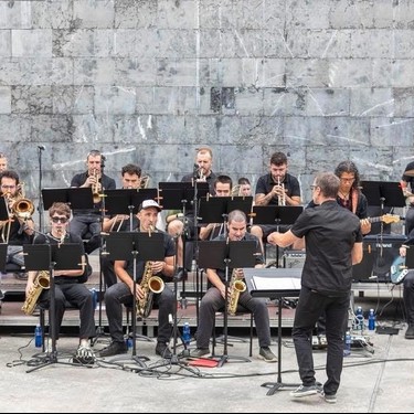 Arrasate Musikal Big Band taldea