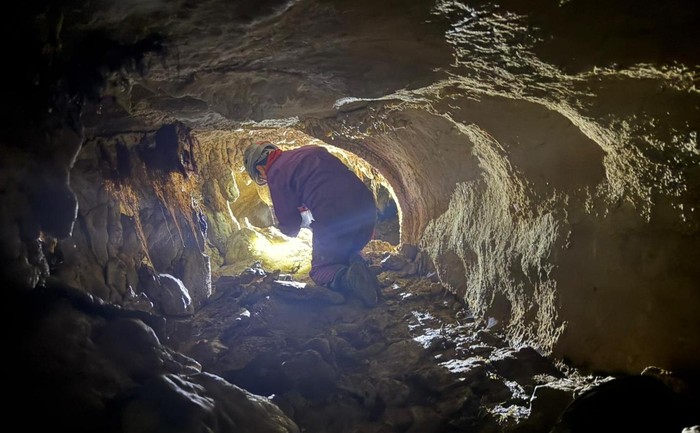 Brontze Arokoa izan daitekeen hilobiratze baten aurkikuntza egin du AMETek
