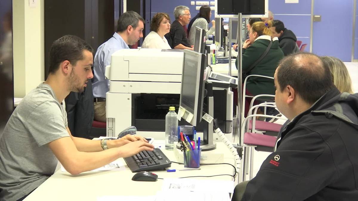 Ogasunak datorren asteazkenetik aurrera irekiko ditu bulegoak 2019ko errenta aitorpena aurkezteko