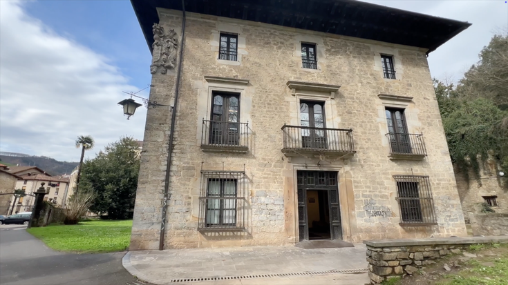 Errotalde jauregia Bergarako Udalarena izateko hitzarmena, aho batez