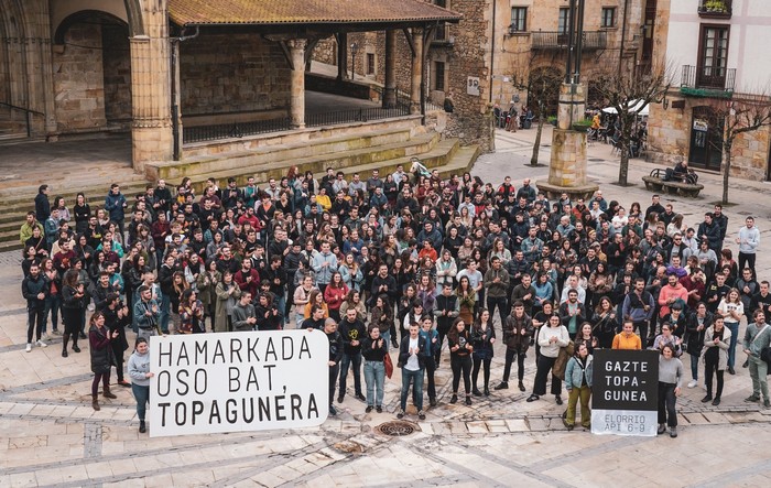 Elorrioko Gazte Topagunera joateko autobusa jarriko dute Debagoienetik